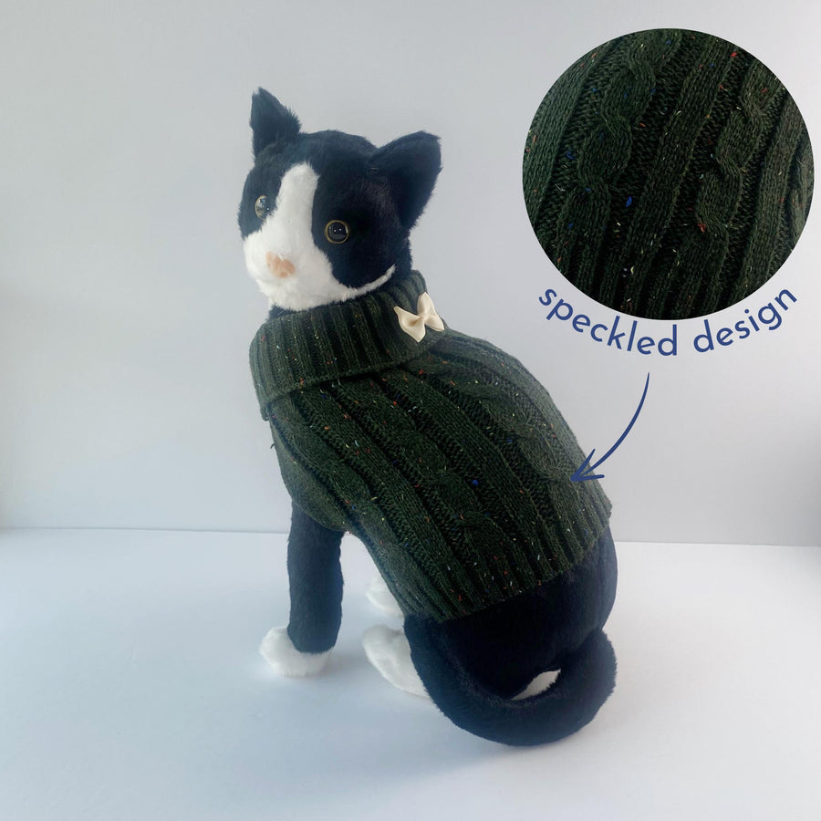 Sweater for Pet in Green - Outfit for Fall Cat Sweater